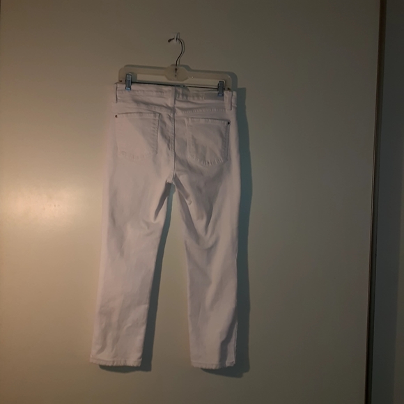 DKNY SOHO SKINNY JEANS EUC - Picture 2 of 4